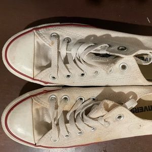 White converse user size 8